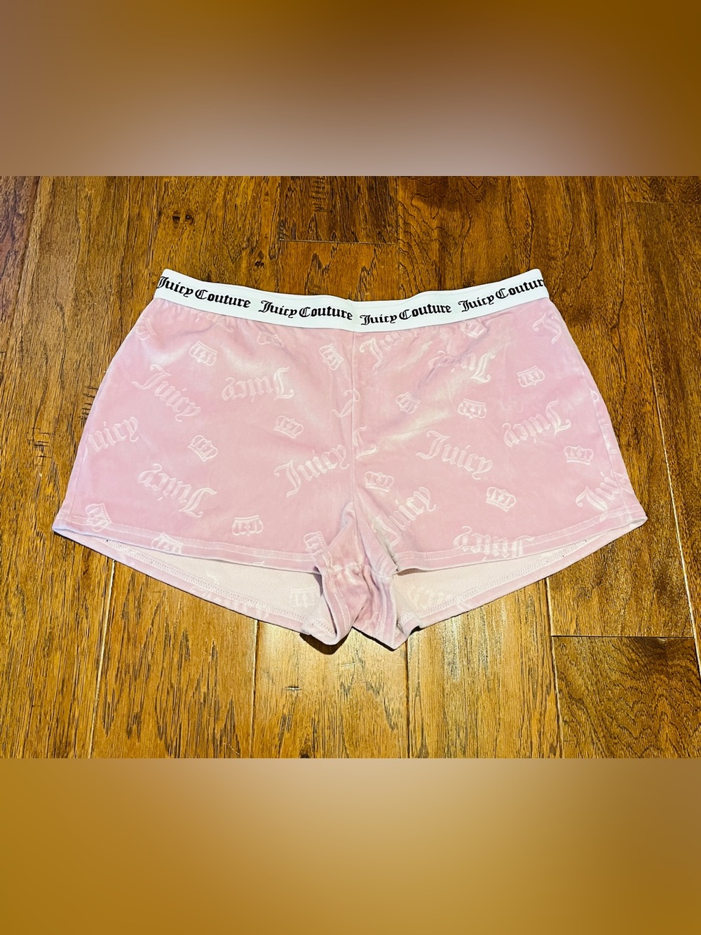 Juicy Couture Women’s Light Pink Velour Logo Elastic Waist Shorts